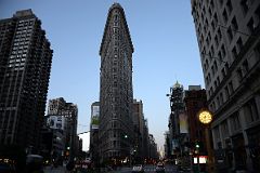 02-02 Flatiron Building Before Sunrise In New York Madison Square Park.jpg